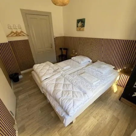 Μοτέλ Folsted - Vaerelse 100 Med Eget Badevaerelse Og Fri Parkering