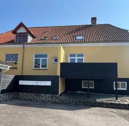 Folsted - Vaerelse 100 Med Eget Badevaerelse Og Fri Parkering Bindslev